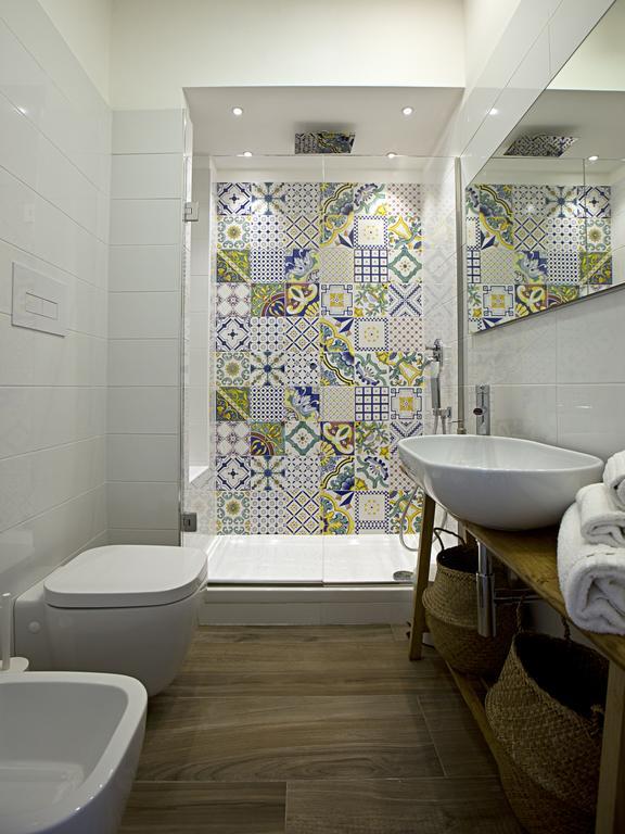 80m² 3 slaapkamer, 2 privé badkamer Appartement in Plebiscito Napels Buitenkant foto