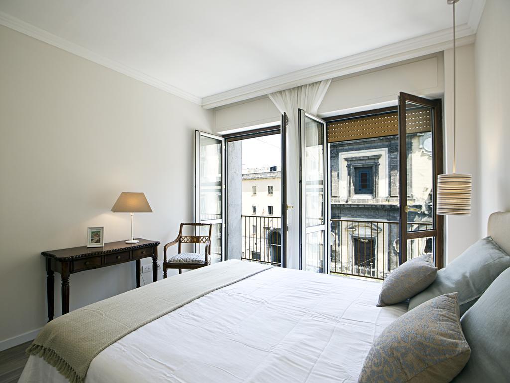 80m² 3 slaapkamer, 2 privé badkamer Appartement in Plebiscito Napels Buitenkant foto