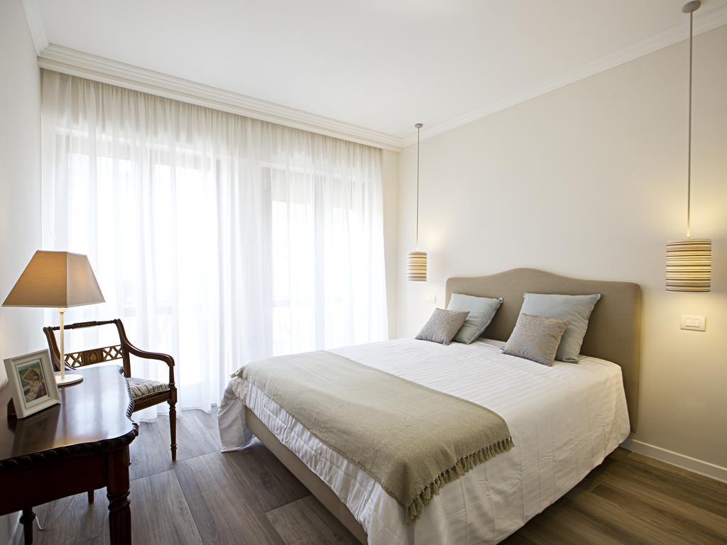 80m² 3 slaapkamer, 2 privé badkamer Appartement in Plebiscito Napels Buitenkant foto